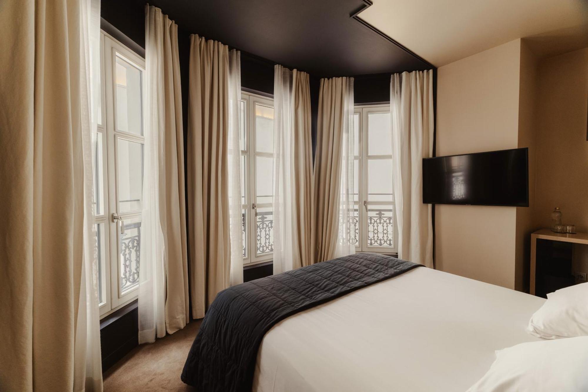 De Nell Hotel 5*